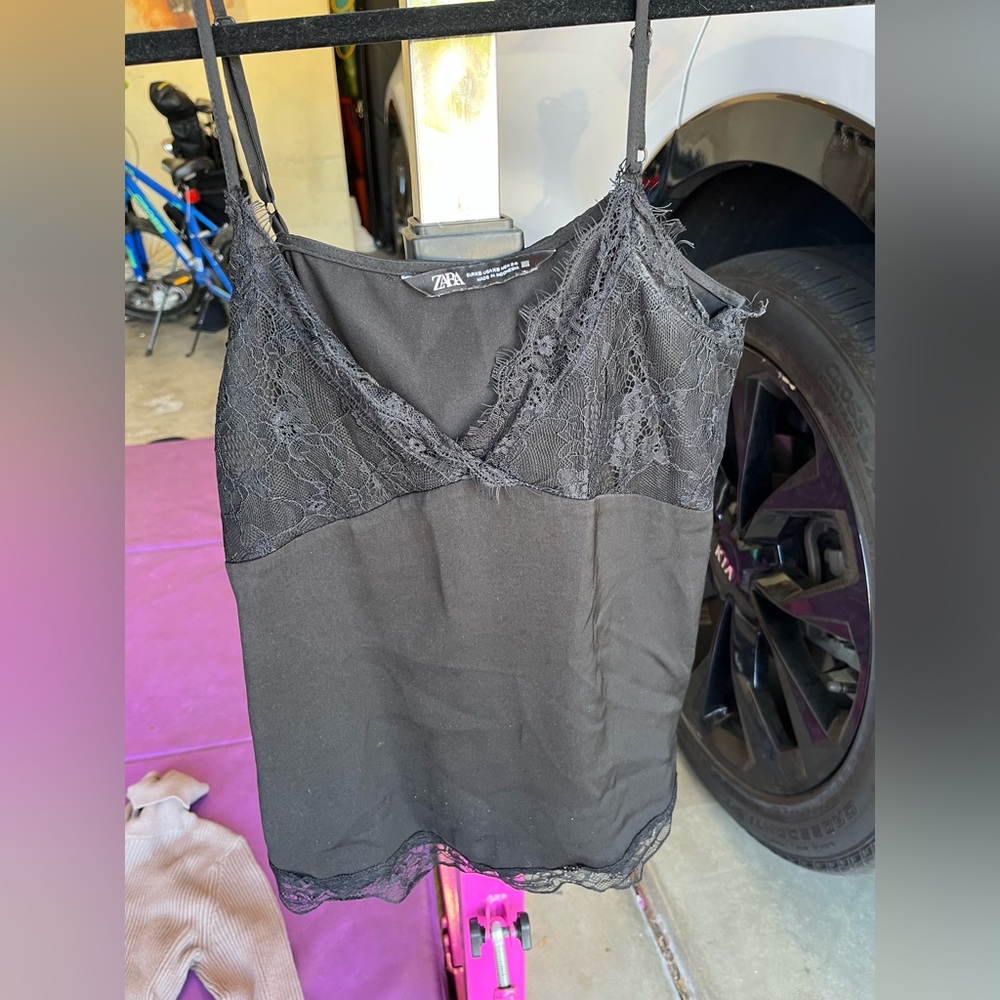 Like new black lace cami Zara